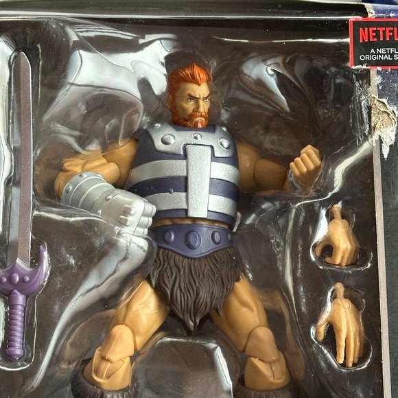 Masters of the Universe Masterverse Fisto Action Figure with Accessories. - Picture 3 of 7